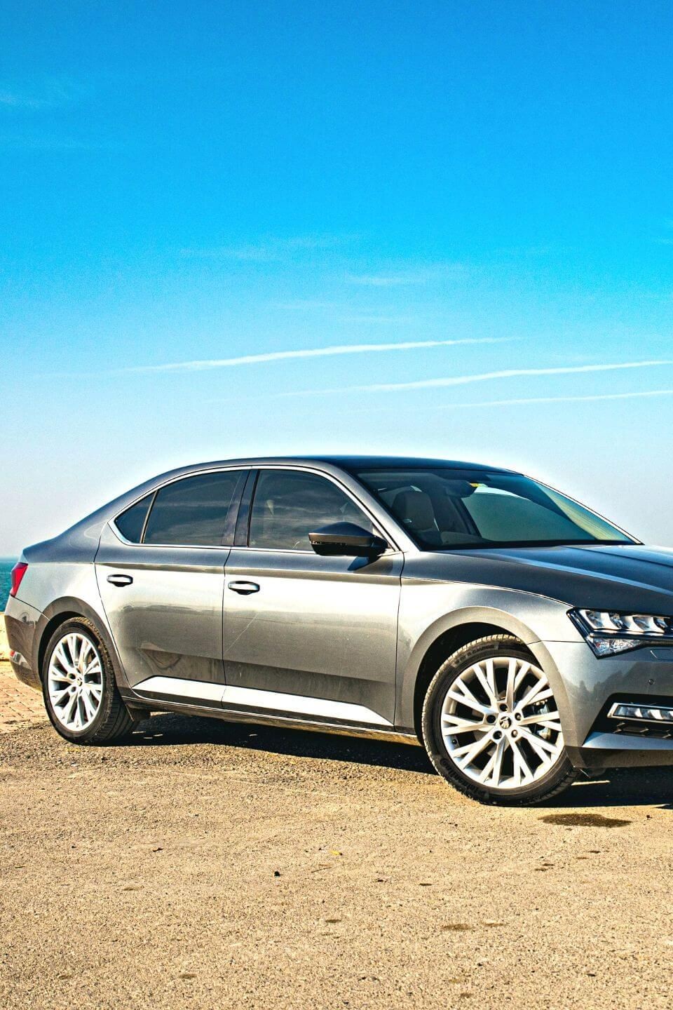 Car for travel agency 